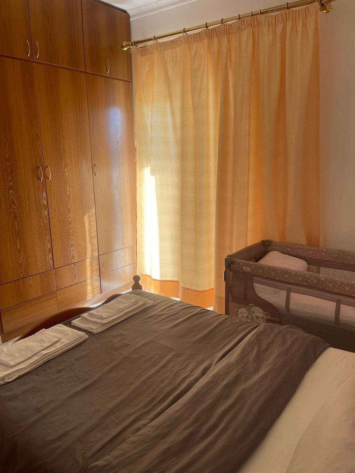 Bright Apartment, Spacious Near The Center ตริกาลา ภายนอก รูปภาพ