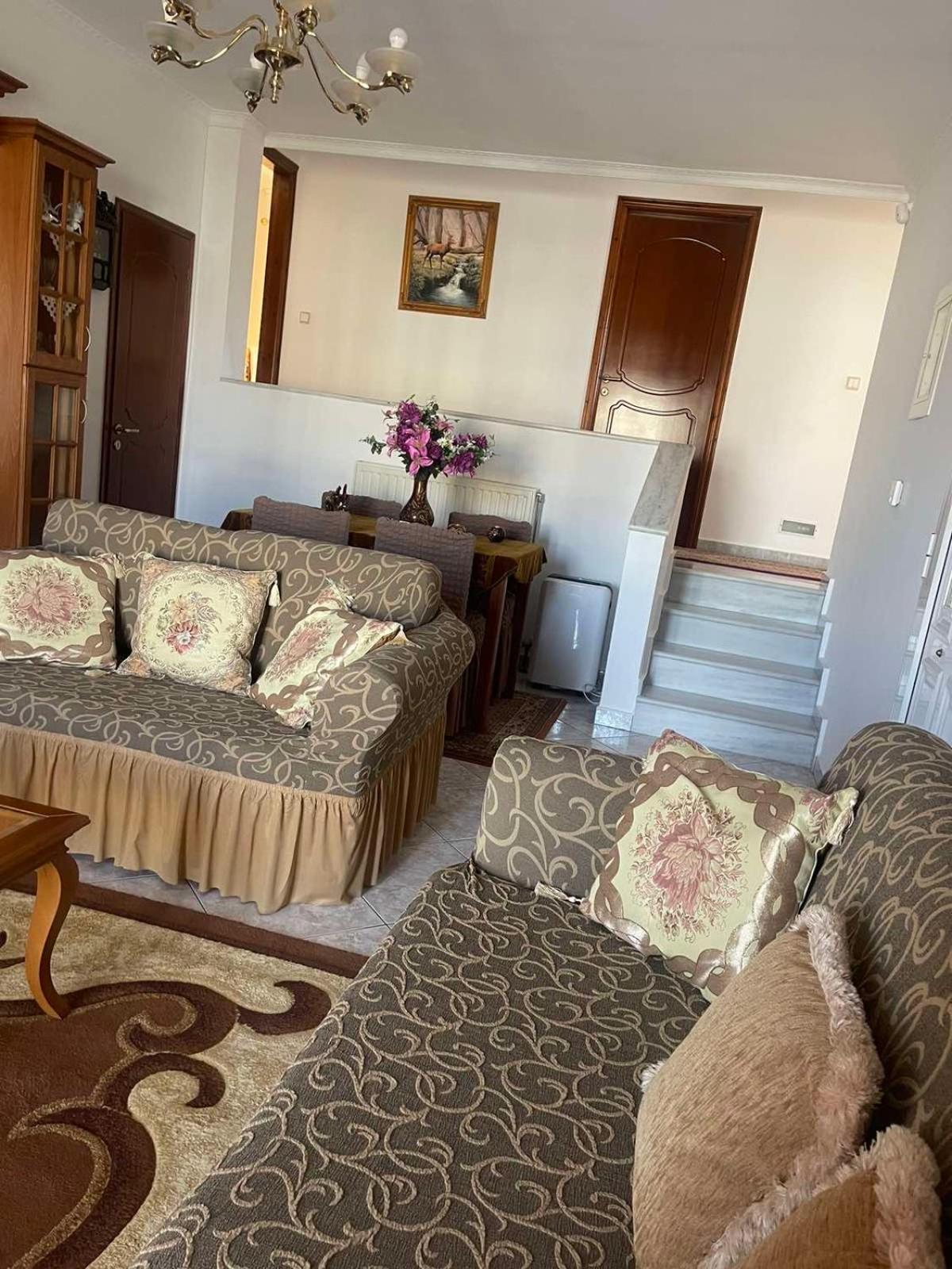 Bright Apartment, Spacious Near The Center ตริกาลา ภายนอก รูปภาพ
